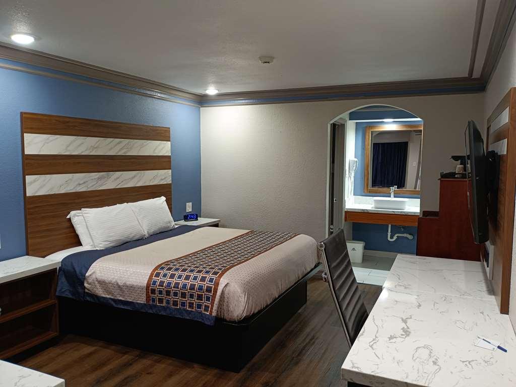 Americas Best Value Inn & Suites-Alvin/Houston Room photo